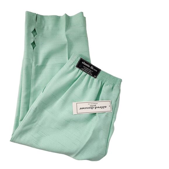 Alfred Dunner Petite Capri Pants Womens 8P Green Classic Fit Pull On Cut Out Leg - Picture 3 of 10